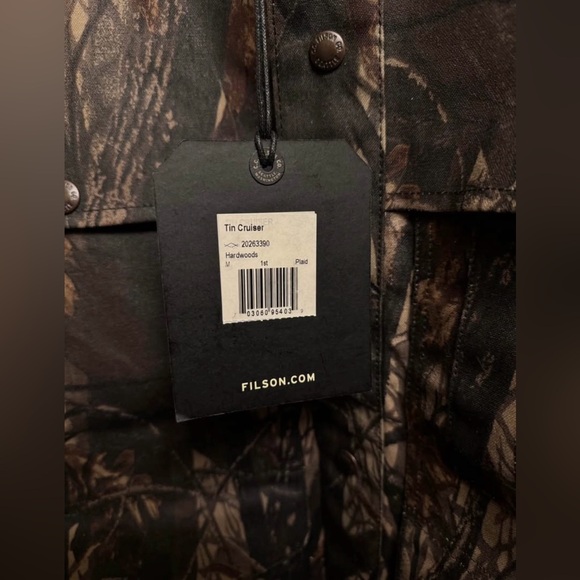 Filson RealTree Hardwoods Tin Cloth Cruiser Jacket - Picture 4 of 4